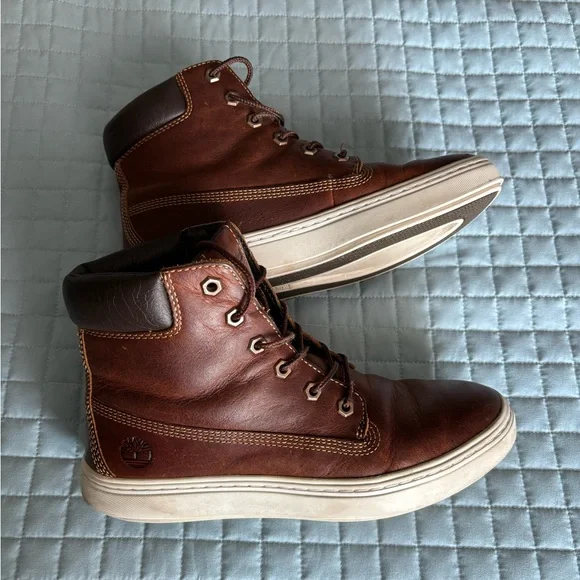 Timberland Boots, brown leather, high tops - Picture 8 of 8
